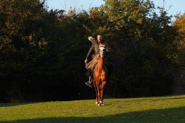 kurulus-osman-105-bolum-canli-izle-kurulus-osman-son-yeni-bolum-full-hd-atv-canli-yayin-izle-1669222336385.jpg Kuruluş Osman son, yeni bölüm FULL HD ATV İZLE - Kuruluş Osman 105. BÖLÜM İZLE 📺-5