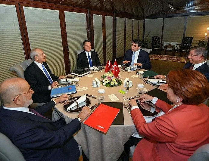 6’lı masada şartlar değişti: Mecbur değiliz!