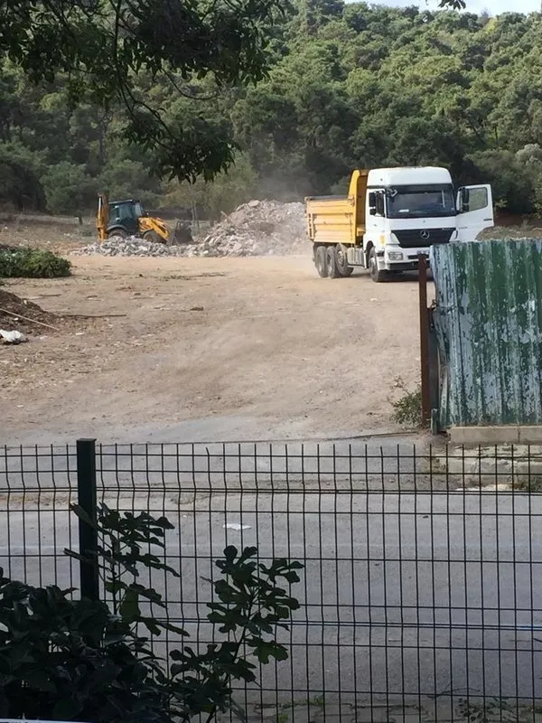 CHP'li Adalar Belediyesi'nden bir skandal daha! 1. derece sit alanına moloz döktüler!-2