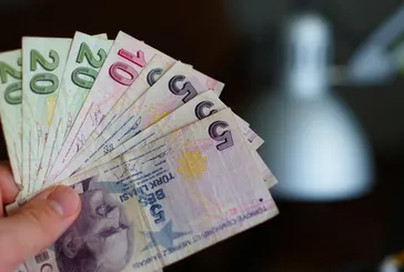 Bayramdan önce yatacak maaşlar listesi 2025 | Emekli, memur, evde bakım, 65 yaş, işsizlik maaşı erken mi yatacak?