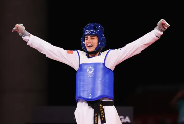 son-dakika-tokyo-2020-olimpiyatlarinda-madalyalar-pes-pese-turkiye-tekvandoda-iki-bronz-aldi-1627216354958.jpg SON DAKİKA: Tokyo 2020 Olimpiyatları'nda madalyalar peş peşe! Türkiye tekvandoda iki bronz aldı-9