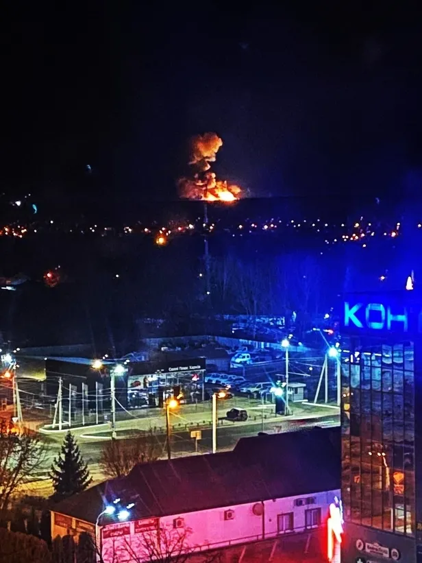 rusya-ukrayna-savasi-kac-kisi-oldu-kac-kisi-yaralandi-rusya-ukraynanin-hangi-sehirlerine-saldirdi-iste-son-dak-1645689221852.jpg Rusya Ukrayna'nın hangi şehirlerine saldırdı? Rusya Ukrayna savaşı kaç kişi öldü, kaç kişi yaralandı? İşte son dakika görüntüler...-4