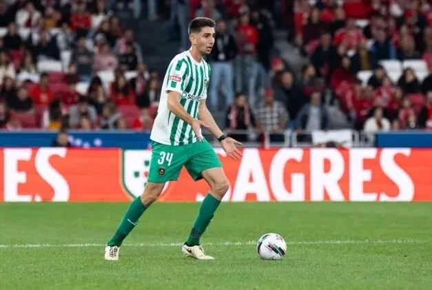 Demir Ege Tıknaz ayın futbolcusu seçildi