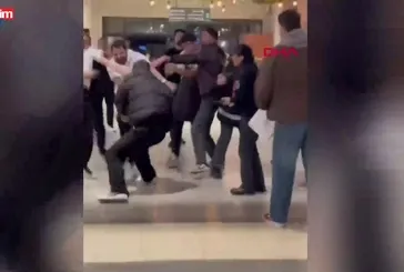 Maltepe’de AVM’de çıkan kavga kamerada