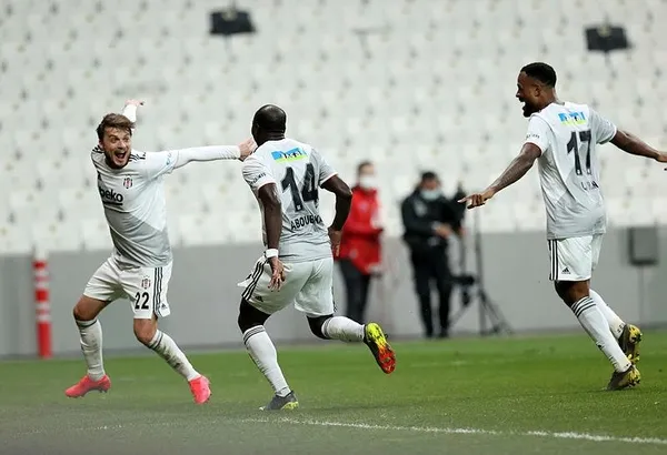 Kara Kartal’ın süper silahları Avrupa’yı da sallıyor: Abobukar ve Larin attıkları 13'er golle Inter'li yıldızlarla yarışıyor-3