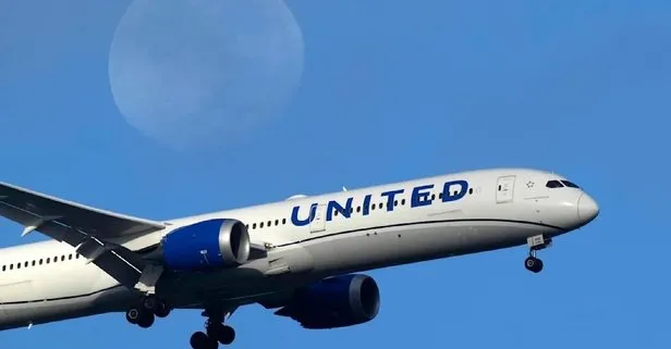 Gökyüzünde tuvalet krizi: Taştı yolcu kabinine sızdı! Uçağın her yeri dışkıya bulandı