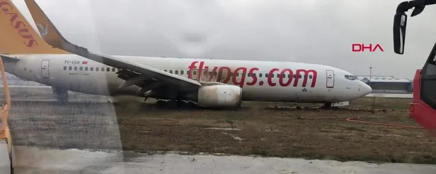 Son dakika... Pistten çıkan uçağın pilot ile kule konuşmaları ortaya çıktı: İnişte toprağa çıktık, iyi gözüküyoruz