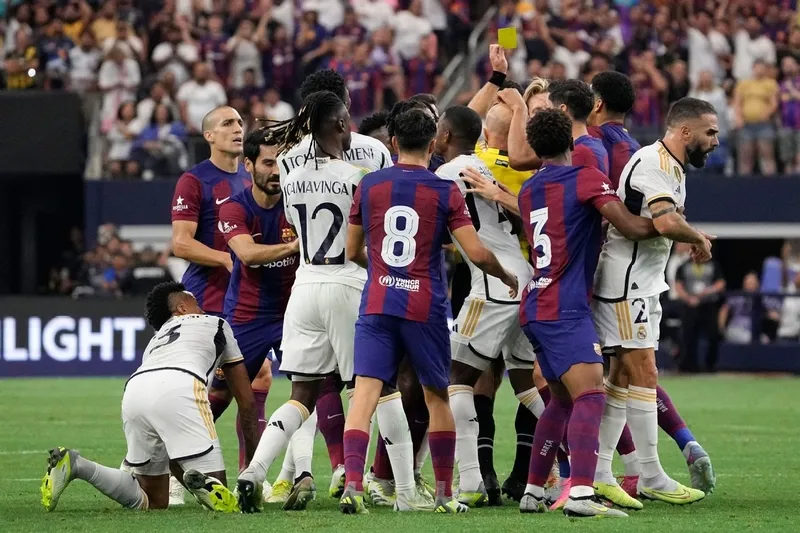 real-madrid-barcelona-maci-tikla-s-sport-plus-canli-izle-el-clasico-maci-kesintisiz-sifresiz-full-hd-canli-izl-1713725483095.jpg Real Madrid - Barcelona maçı tıkla S Sport Plus MAÇ ÖZETİ! ⚽🔥 El Clasico maçı kesintisiz, şifresiz, full HD-4