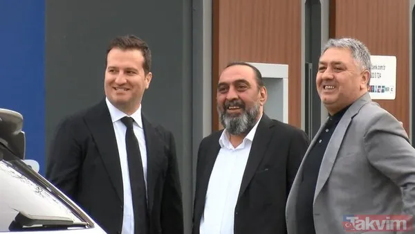 Hakan Ural Dolmabahçe Sarayı’nda gerçekleşen iftardan Başkan Recep Tayyip Erdoğan ile fotoğrafını paylaştı: "Sevmek ayıp mı yahu" - 16