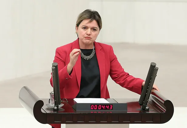 Son dakika: CHP Eski Milletvekili Aytuğ Atıcı CHP Genel Başkanlığına aday olacağını açıkladı!-3