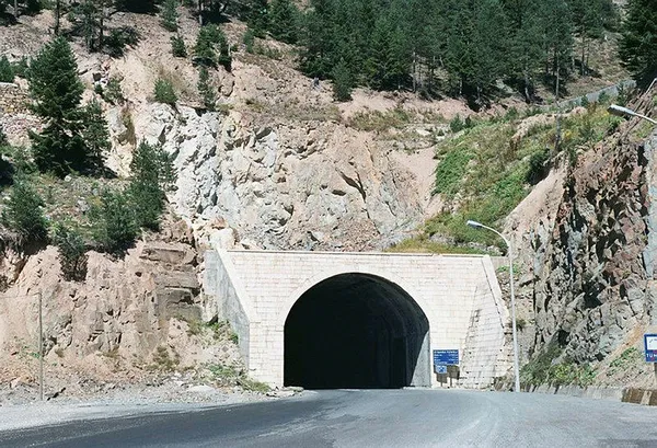 Tamamlandığında Avrupa'da ilk olacak! Zigana Tüneli'nde sona doğru!-3