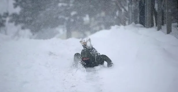 Kar yüzünden tatil olan iller hangileri? 16 Şubat okullar yarın son dakika ne zaman tatil? MEB Valilik kar tatili açıklaması