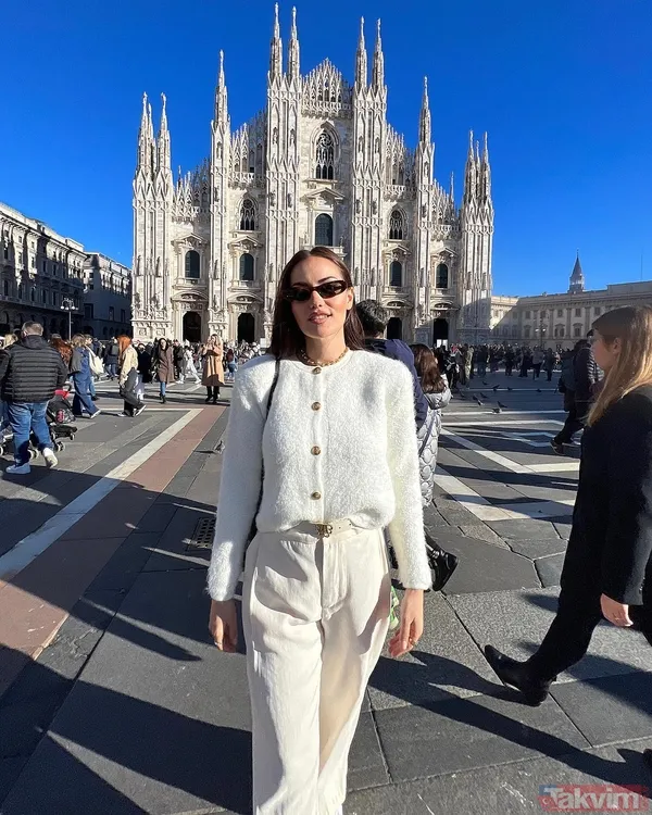 Fahriye Evcen’den mini şortuyla bahçe pozları! “Kim der iki çocuk annesi” Burak Özçivit’in biricik eşi sosyal medyayı fena salladı - 5