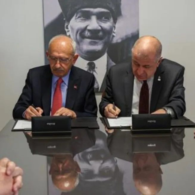 Gizli protokol krizi sürüyor! Ümit Özdağ bombayı Kemal Kılıçdaroğlunun kucağına bıraktı: Yalanlarsa belgeyi paylaşırım