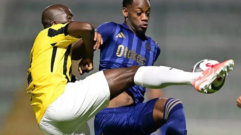 benfica-fenerbahce-maci-sifresiz-mi-fenerbahce-benfica-maci-ne-zaman-saat-kacta-hangi-kanalda-1753523660870.jpg