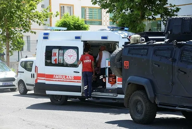 akrabalar-birbirine-girdi-satirli-pompali-tufekli-kavga-1656595694655.jpeg Akrabalar birbirine girdi! Satırlı pompalı tüfekli kavga-4