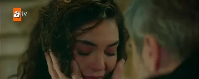 Onun yeri senin yanın! Hercai 32. yeni bölüm