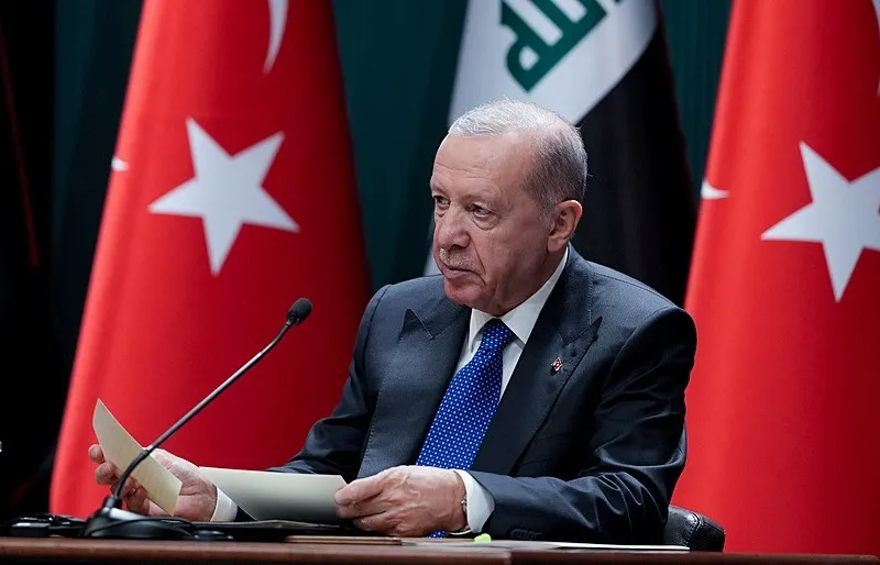 1785787135699.jpeg Irak ile imza töreninin yeni perde arkası! Talimat Başkan Erdoğan'dan: Çekin iki sandalye, imzalayın-4