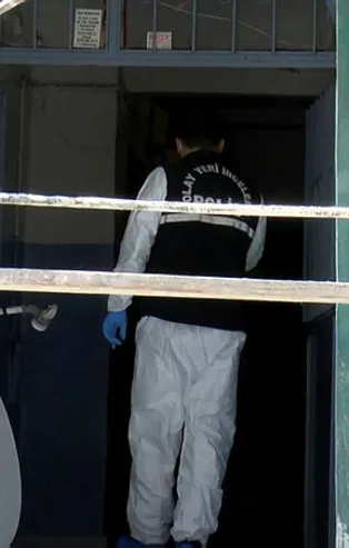 Bayrampaşa'da kan donduran cinayet! Ekmek bıçağıyla 80 yaşındaki annesini kesti