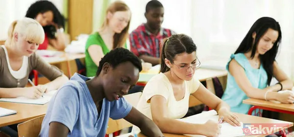 *Koç Üniversitesi Tıp Fakültesinin Yıllık Eğitim-Ücreti Yök'e Bildirildiği Şekilde Yer Almakla Beraber, Fakülteye Yks İle Sadece Tam Burslu Ve Yarı Burslu...