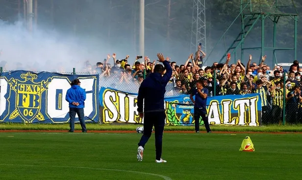 Fenerbahçe'nin yeni sezon öncesi hazırlık maçı programı belli oldu!-4