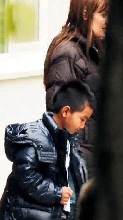 Maddox hasrete dayanamadı