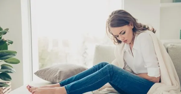 Reflü sesi kısıyor: Göğüs ağrısı ve öksürük şikayetlerine dikkat-1