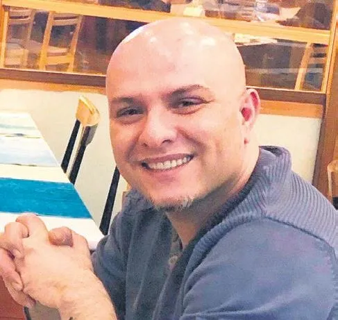 İki muhabir, sevgilisine şiddet uygulayan Tolgahan T'nin belindeki bıçağı aldı kadını kurtardı (Yaşam haberleri)-9