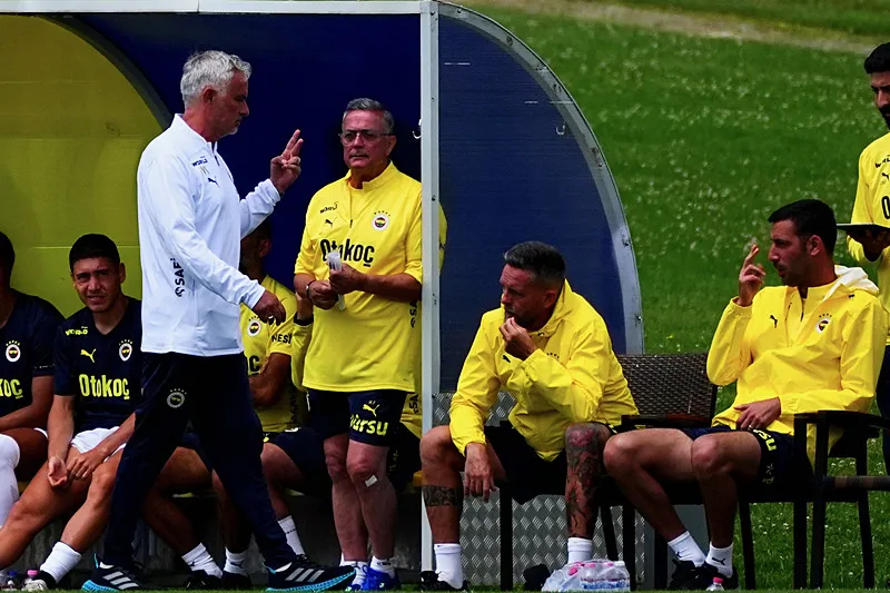 Fenerbahçe'de çifte ayrılık! Aynı takıma gidiyorlar - 3