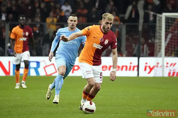 Spor yazarları Galatasaray - Antalyaspor maçını değerlendirdi! "Sahada hakem yoktu" - 14