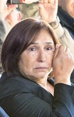 Sen bari susma Selvi Hanım!