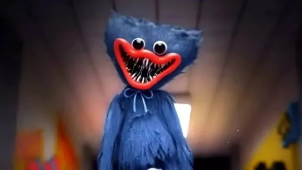 huggy-wuggy-oyuncak-nedir-anlami-ne-huggy-wuggy-nasil-bir-oyun-neden-yasaklandi-bakanliktan-toplatma-karari-ge-1668528506404.jpeg
