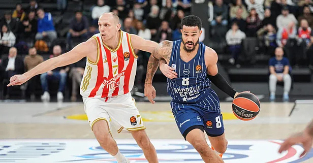 İstanbul'da ağır yenilgi! Anadolu Efes - Kızılyıldız: 65-87 | MAÇ SONUCU