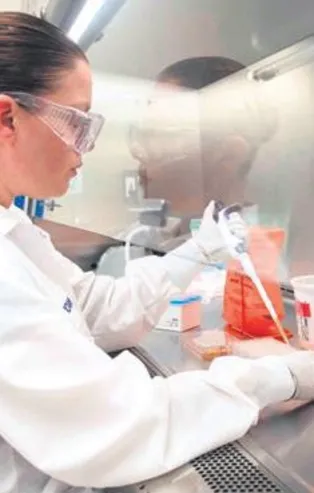 Özel ve vakıf hastaneleri de işbaşında