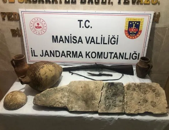 Manisa’da ’tarihi eser’ operasyonu