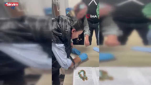 Dilencinin üzerinden 67 adet çeyrek altın çıktı!