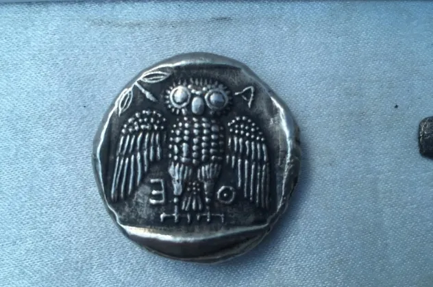 İmitasyon mu gerçek mi? Antikacıdan 12 dolara milyon dolarlık Antik Yunan dönemi sikkesi iddiası