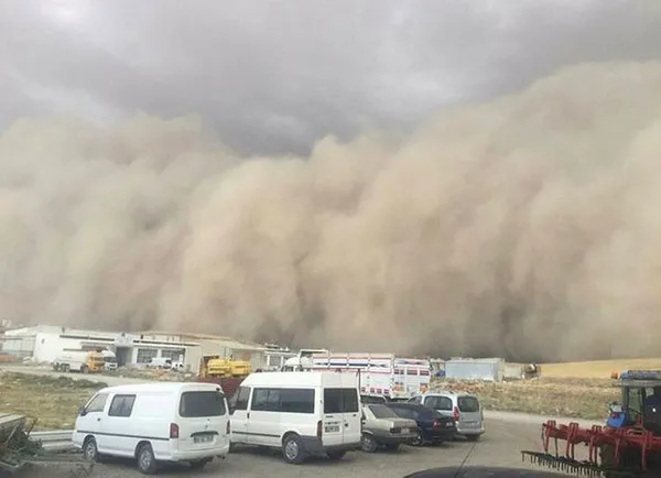 Ankara'da yaşanan kum fırtınasının ardından Meteoroloji'den o illere uyarı: Pencereleri açmayın!-2