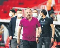 Beşiktaş yönetimi Yalçın ile imzalıyor!