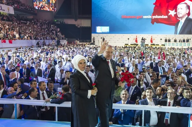 AK Parti’de seçim günü