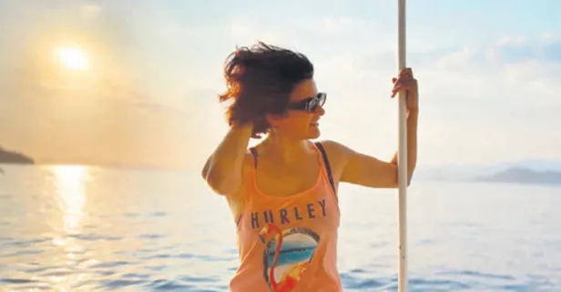 Göksel denizde sallandı