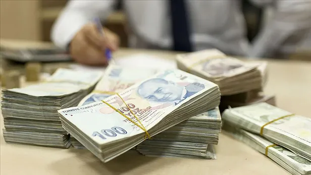 hesapta-parasi-olan-turnayi-gozunden-vurdu-bankalarin-mevduat-faizi-yarisi-kizisacak-27000-lira-icin-32-gunluk-faiz-1616845207985.jpg Hesapta parası olan turnayı gözünden vurdu! Bankaların mevduat faizi yarışı kızışacak! 27.000 liraya 32 günlük faiz...-4