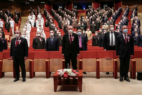 baskan-erdogandan-msu-kuvvet-harp-enstituleri-mezuniyet-toreninde-onemli-aciklamalar-1626441070527.jpg Başkan Erdoğan'dan MSÜ Kuvvet Harp Enstitüleri mezuniyet töreninde önemli açıklamalar-1