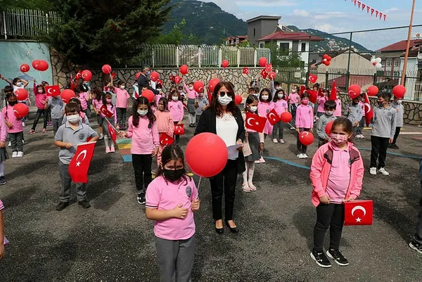 MEB'den flaş karar! Her ay yardımcı kaynak dağıtılacak!-3