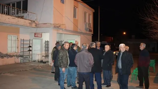 izmirden-aci-haber-silah-kazasinda-1-askerimiz-sehit-oldu-1648157601165.jpeg İzmir'den acı haber: Silah kazasında Uzman Çavuş Mahmut Güleş şehit oldu-1