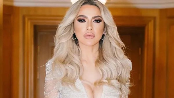 pop-muzigin-yildizi-hadiseden-ornek-davranis-reklam-karsiligi-indirimleri-elinin-tersiyle-itti-1685390394462.jpeg Pop müziğin yıldızı Hadise'den örnek davranış: Reklam karşılığı indirimleri elinin tersiyle itti!-2