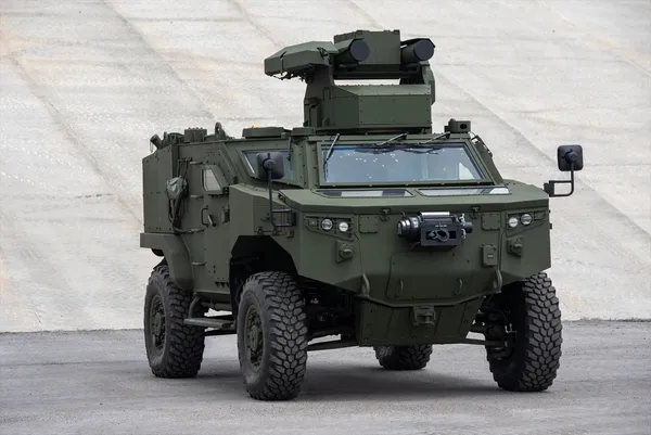 Türkiye'nin tank avcısı Pars görücüye çıktı-1