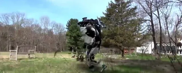 Atlas Robot bomba gibi geliyor!