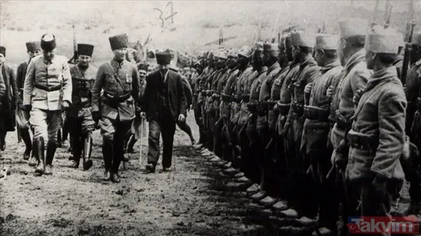 Taarruzun İlk Gününde 1. Ordu Birlikleri, Büyük Kaleciktepe İle Çiğiltepe Arasındaki 15 Kilometrelik Alanda, Düşmanın Birinci Hat Mevzilerini Ele Geçirdi...
