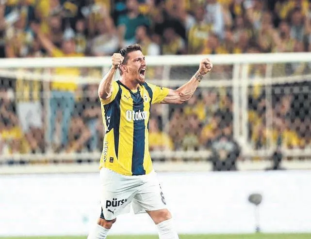 Mert Hakan kongre üyesi oldu